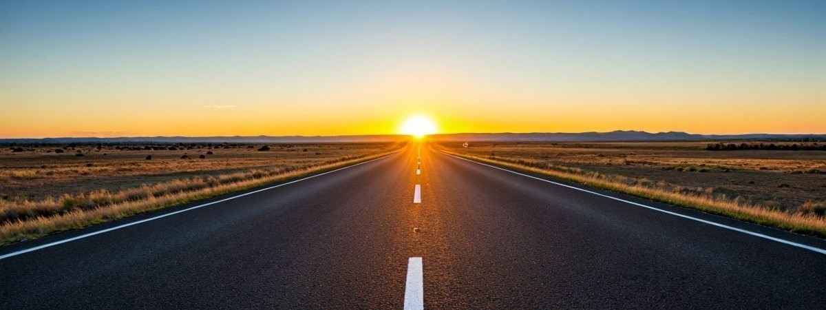 horizon sunrise sunset shutterstock_2577801701